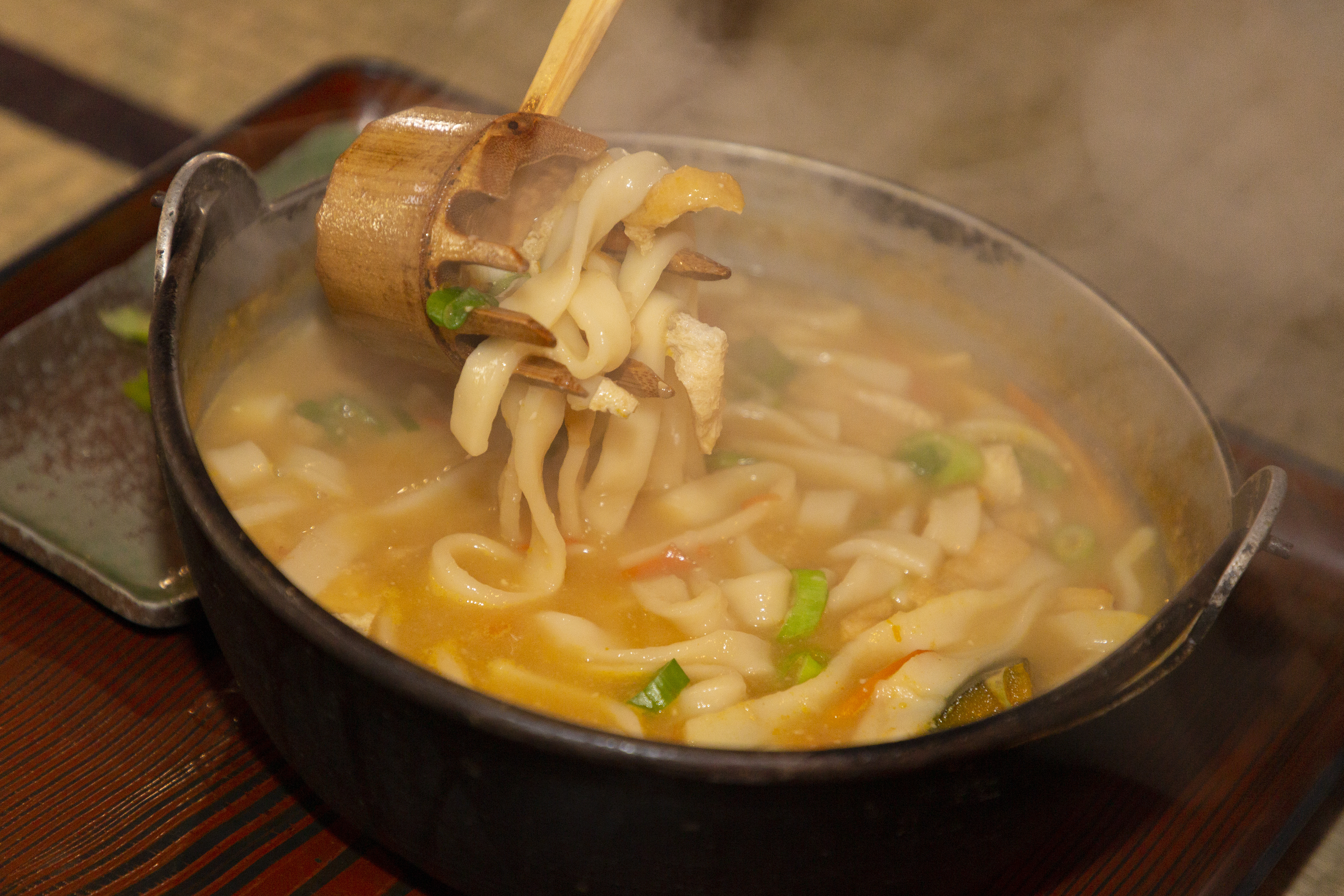 寒い日にピッタリの ほうとう 名前の由来や作り方を解説 なべやき屋キンレイ 鍋焼うどん 冷凍麺はキンレイ