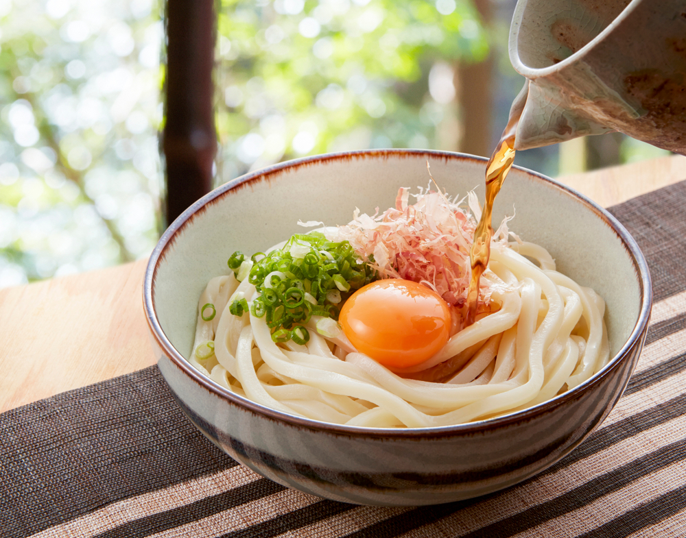 おいしそうに写る うどん料理の撮影で使えるテクニック なべやき屋キンレイ 鍋焼うどん 冷凍麺はキンレイ