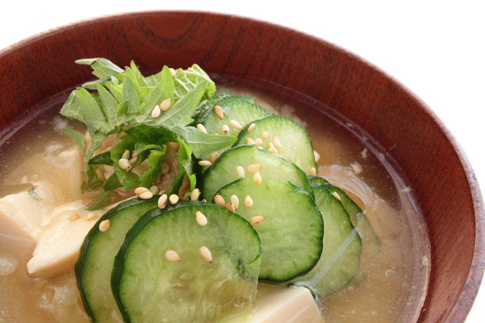 夏に摂りたい栄養満点 群馬県の 冷汁 とは なべやき屋キンレイ 鍋焼うどん 冷凍麺はキンレイ