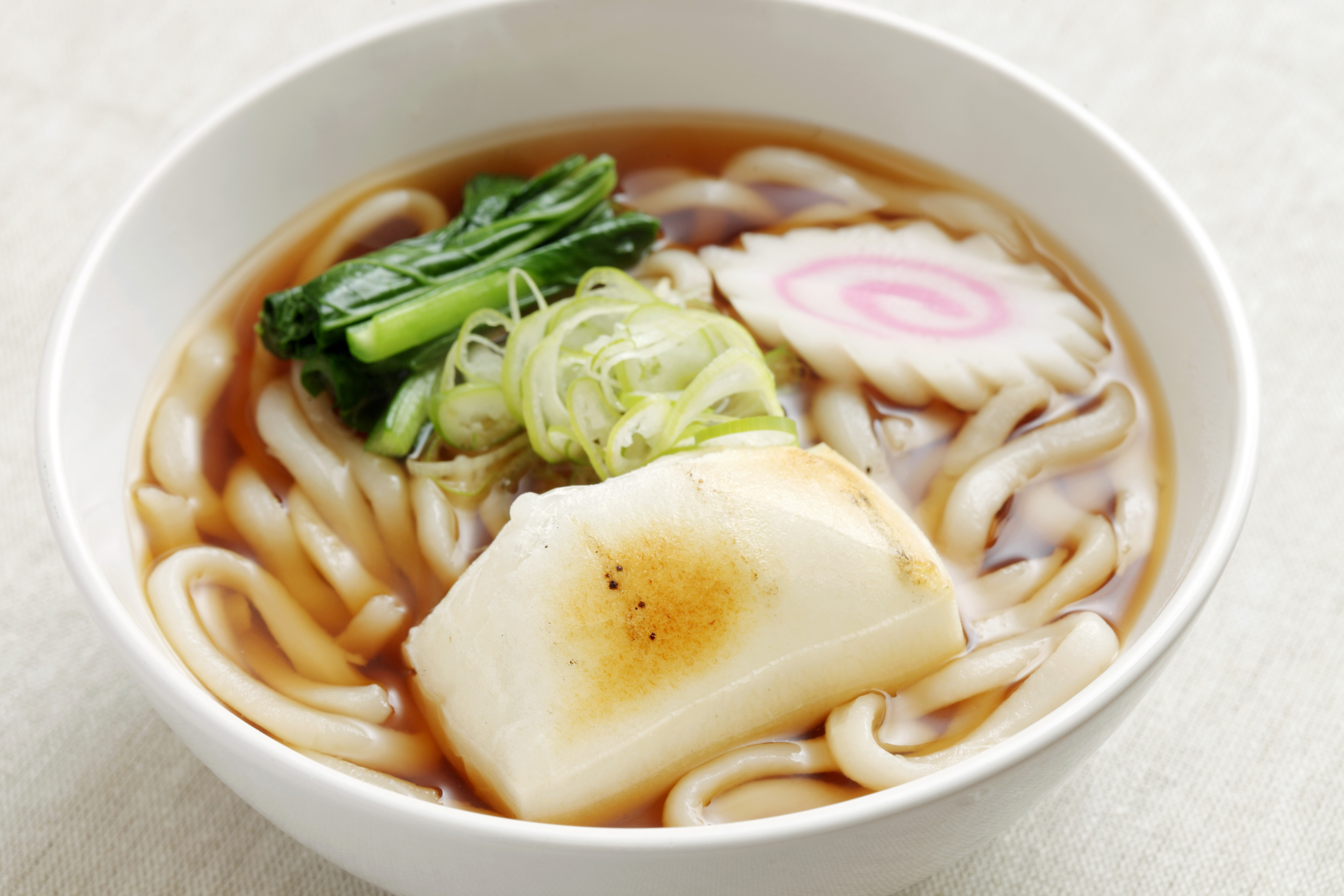 お餅の消費に 大根おろしたっぷりの力うどんで精をつけよう なべやき屋キンレイ 鍋焼うどん 冷凍麺はキンレイ お餅の消費に 大根おろしたっぷりの力うどんで精をつけよう なべやき屋キンレイ 鍋焼うどん 冷凍麺はキンレイ