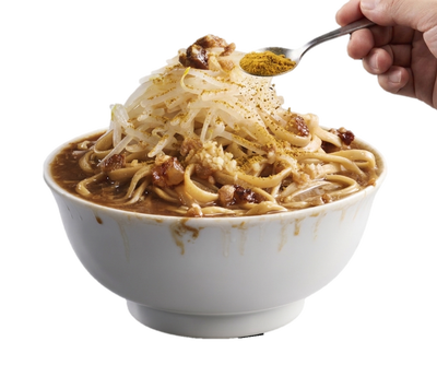 豚ラーメン_カレー粉.png
